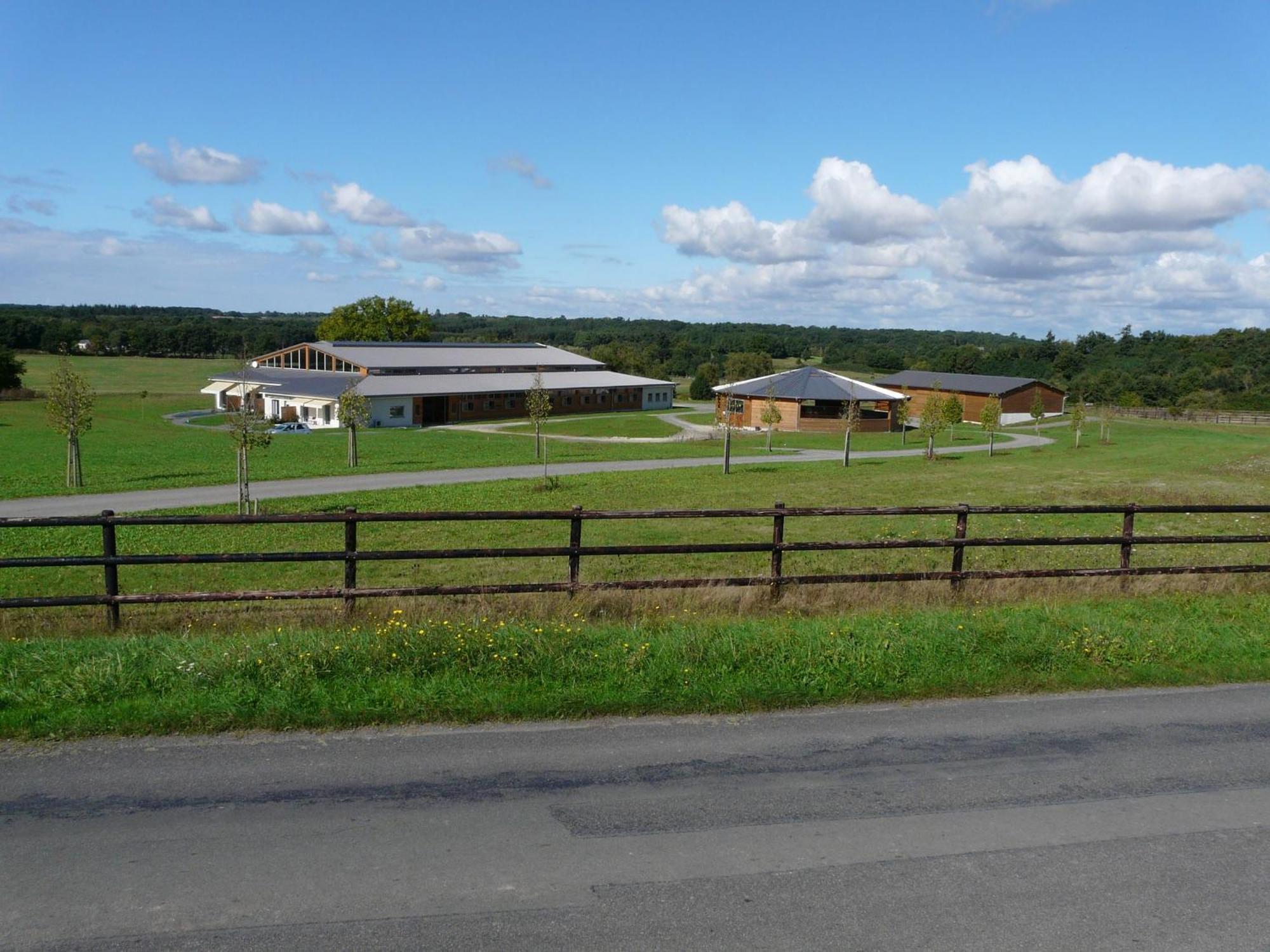 索米尔Domaine Equestre De La Chenaie公寓 外观 照片